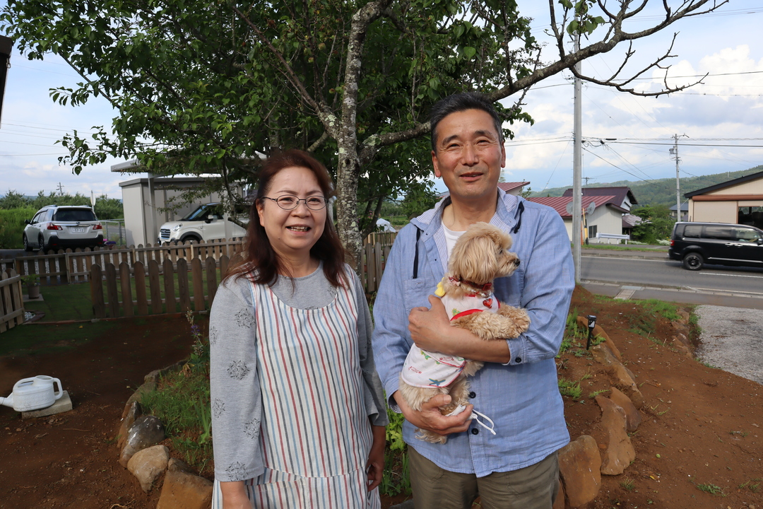 星野研二さん・洋子さん「カフェにぴったりの家に出合いました」